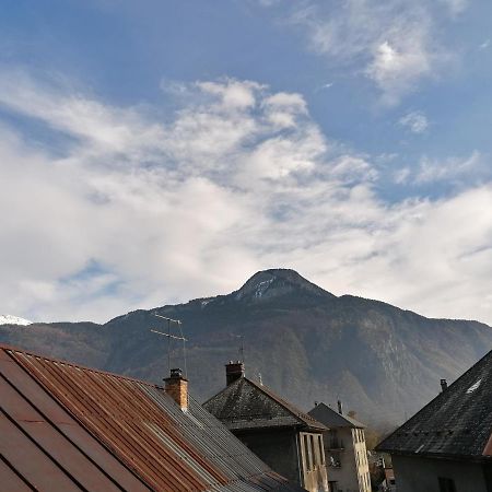 Appartement Au Coeur De La Maurienne Saint-Etienne-de-Cuines Exteriör bild